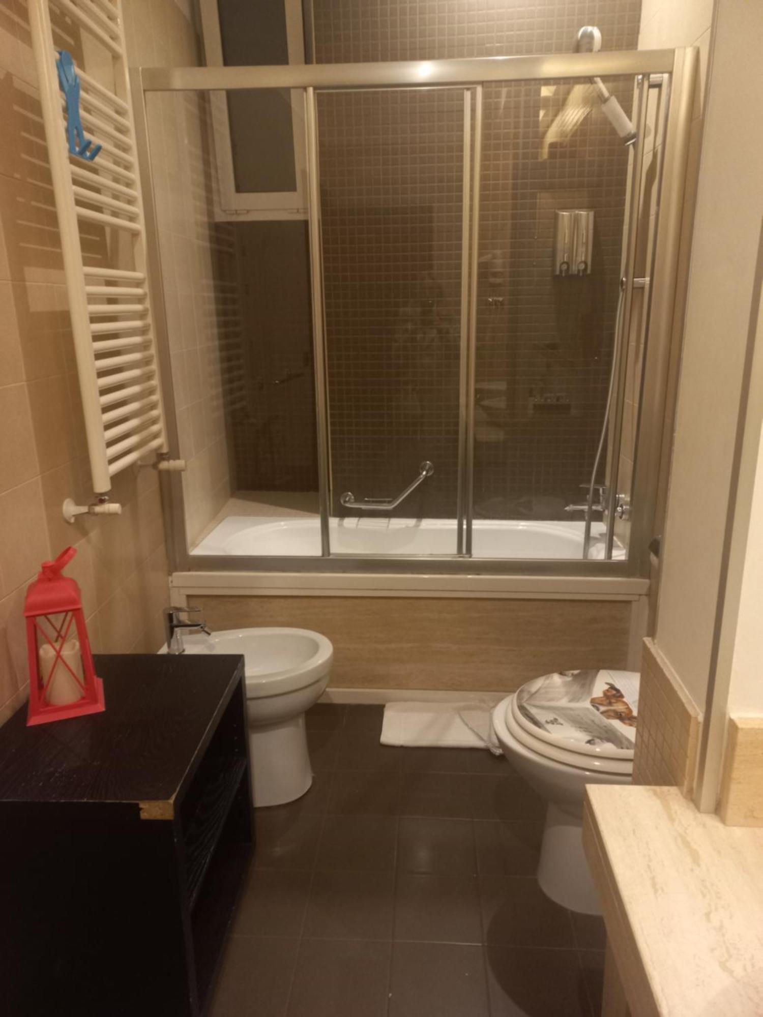 Stefano House Appartamento Fontana Di Trevi โรม ภายนอก รูปภาพ
